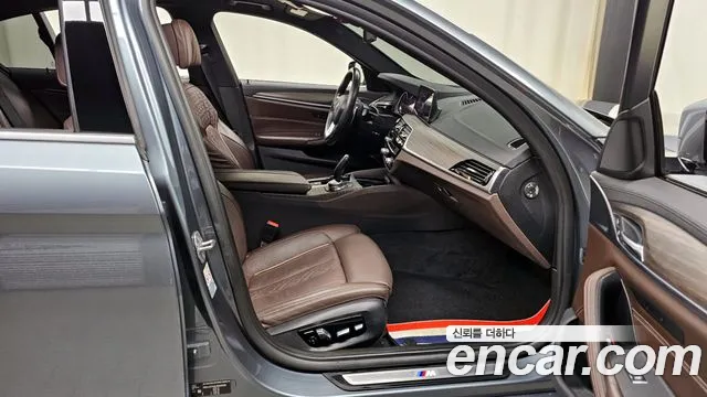 BMW 5 Series (G30) id 2675279 из Кореи 20