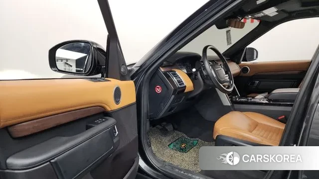 Land Rover Discovery 5 id 3760813 из Кореи 20