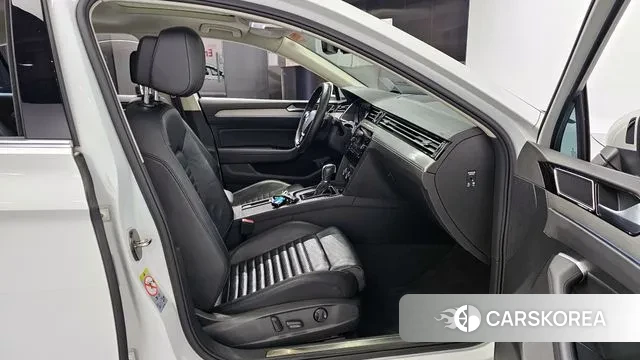 Volkswagen Passat GT (B8) id 3357323 из Кореи 20