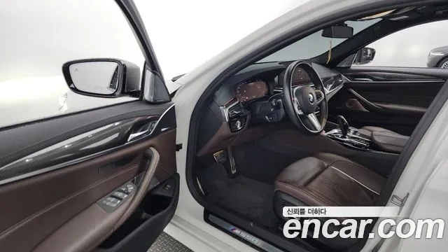 BMW 5 Series (G30) id 2936330 из Кореи 20