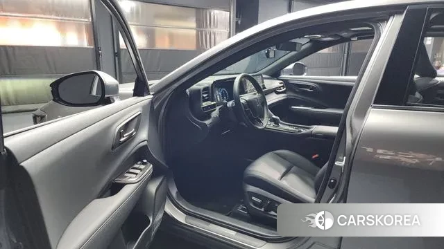 Toyota Crown Crossover id 3457320 из Кореи 20