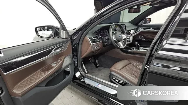 BMW 7 Series (G11) id 2959697 из Кореи 20