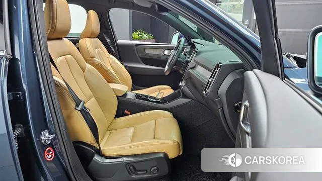 Volvo XC40 id 3747155 из Кореи 20