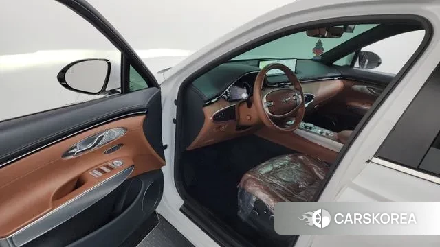 Genesis GV70 id 3378815 из Кореи 20