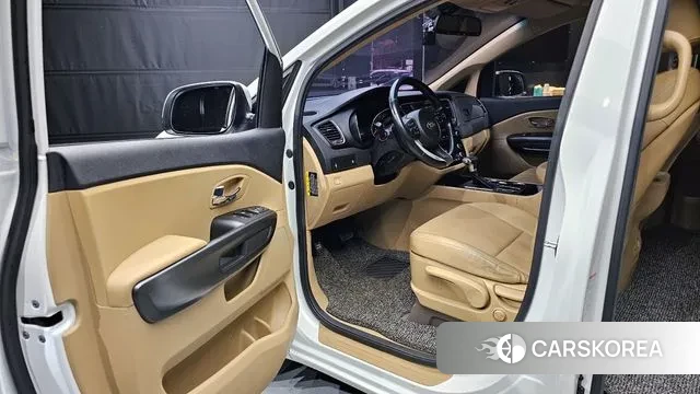 Kia The New Carnival id 2413349 из Кореи 20