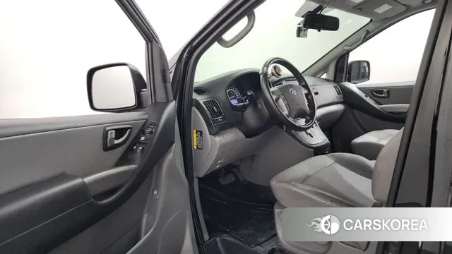 Hyundai The New Grand Starex id 3374382 из Кореи 20