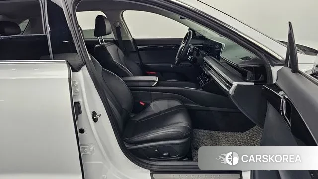 Hyundai Grandeur (GN7) id 3544920 из Кореи 20