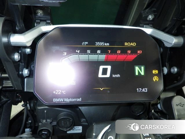 BMW R1250GS id 3946301 из Японии 34
