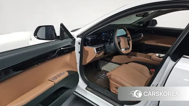 Hyundai Grandeur (GN7) id 3262657 из Кореи 20