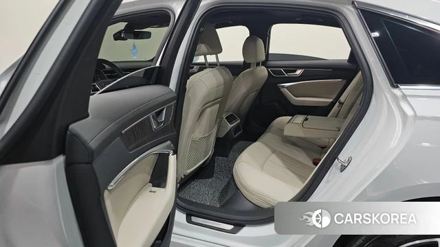 Audi A6 (C8) id 4517103 из Кореи 30