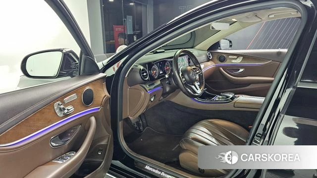 Mercedes-Benz E-Class W213 id 4520134 из Кореи 20