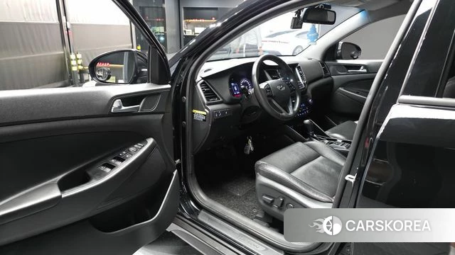 Hyundai All New Tucson id 4582017 из Кореи 31