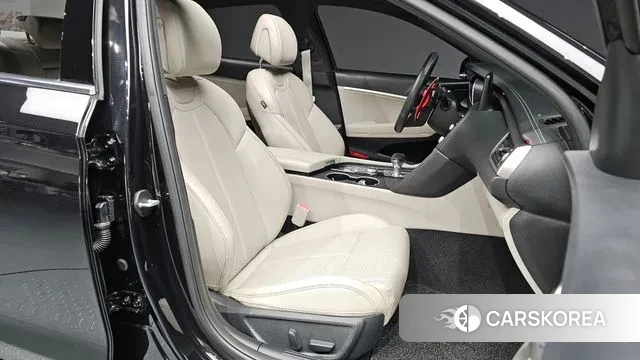 Genesis The New G70 id 3702776 из Кореи 20