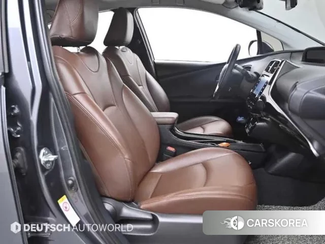 Toyota Prius 4th Generation id 3022757 из Кореи 20