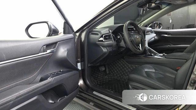 Toyota Camry (XV70) id 4684514 из Кореи 20