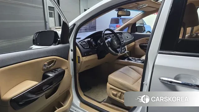 Kia The New Carnival id 2510147 из Кореи 20