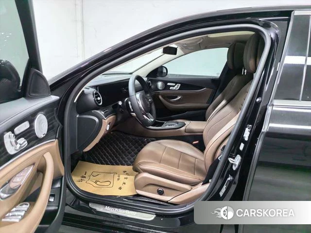 Mercedes-Benz E-class id 4210863 из Китая 15