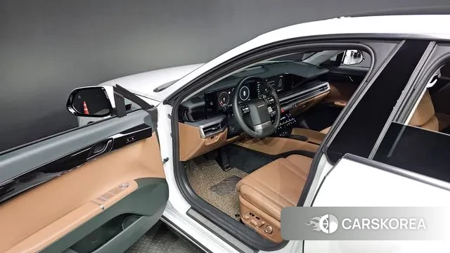 Hyundai Grandeur Hybrid (GN7) id 2930353 из Кореи 20