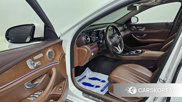 Mercedes-Benz E-Class W213 id 3807927 из Кореи 20