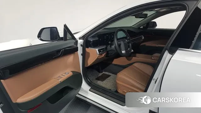 Hyundai Grandeur (GN7) id 3410855 из Кореи 20