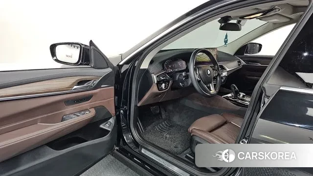 BMW 6 Series GT (G32) id 3400690 из Кореи 20