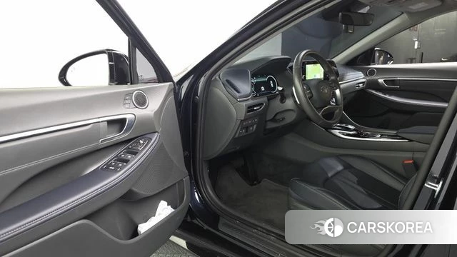 Hyundai Sonata (DN8) id 4641947 из Кореи 20