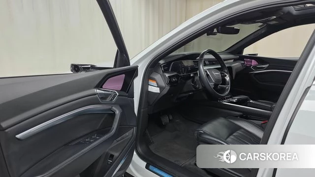 Audi e-Tron id 4383118 из Кореи 20