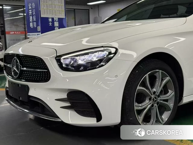Mercedes-Benz E-class id 4265228 из Китая 14