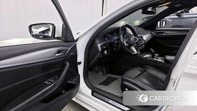 BMW 5 Series (G30) id 3829128 из Кореи 20