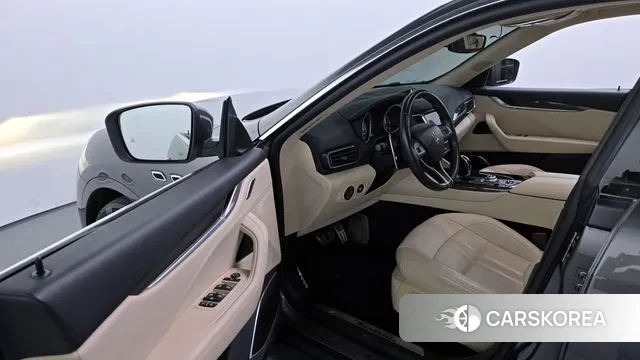 Maserati Levante id 3464813 из Кореи 20