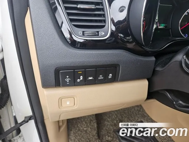 Kia The New Carnival id 2872757 из Кореи 19