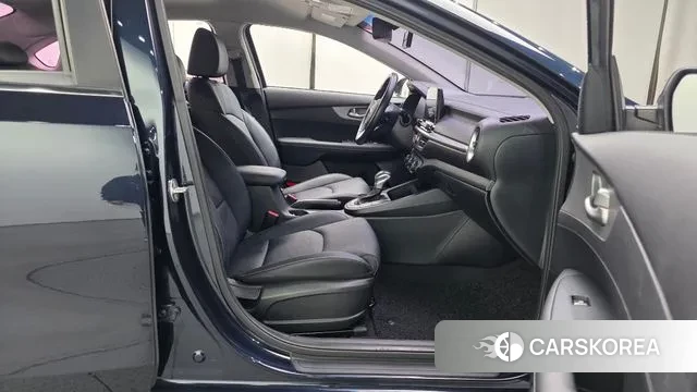 Kia Come New K3 id 3356870 из Кореи 20