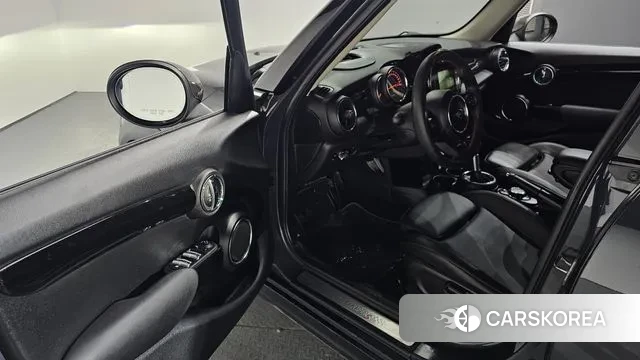 Mini Cooper S id 3616942 из Кореи 20