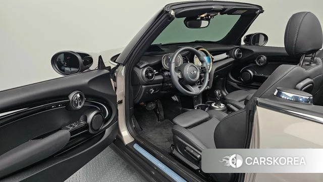 Mini Cooper Convertible id 4266400 из Кореи 31