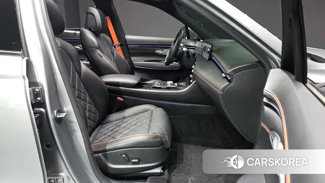 Genesis GV70 id 3571405 из Кореи 20