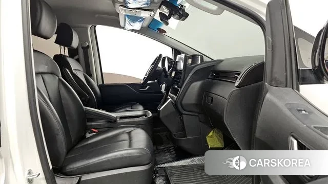 Hyundai Staria id 3611228 из Кореи 20