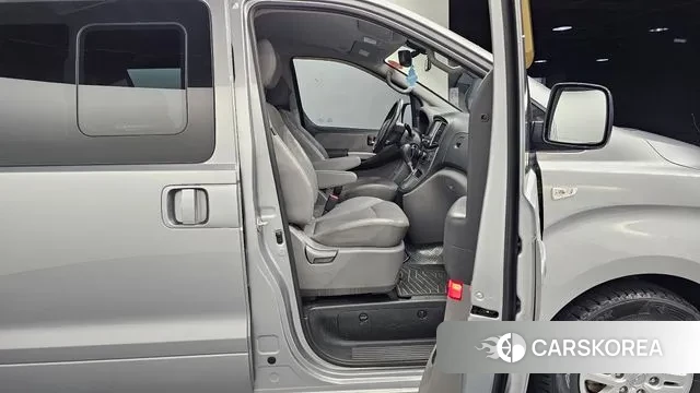 Hyundai The New Grand Starex id 2971473 из Кореи 20