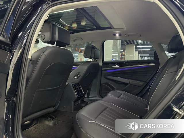 Volkswagen Passat id 4258195 из Китая 24