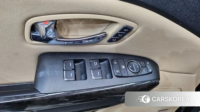 Kia The New Carnival id 2373449 из Кореи 20