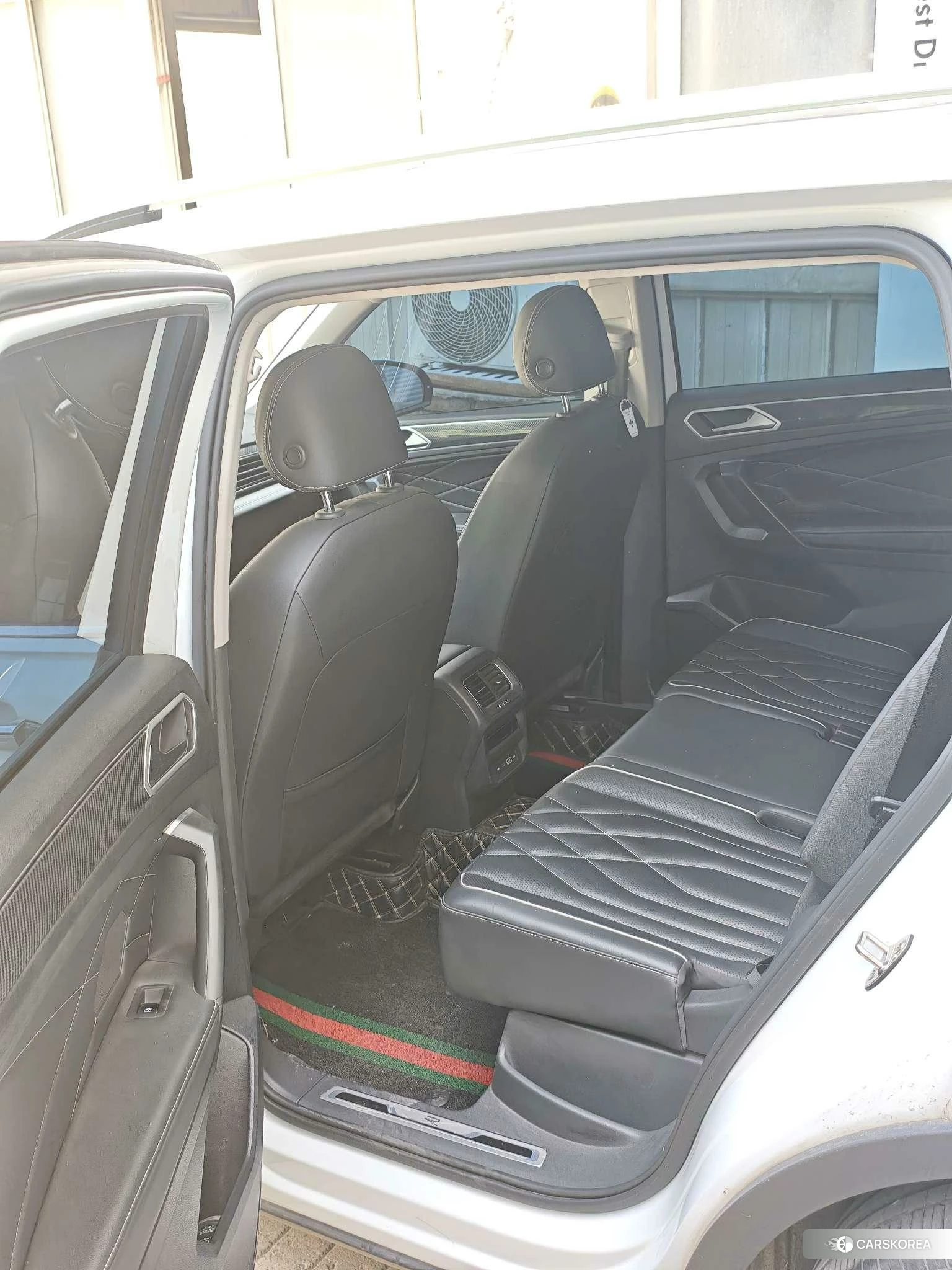Volkswagen Tiguan L id 4513908 из Китая 10