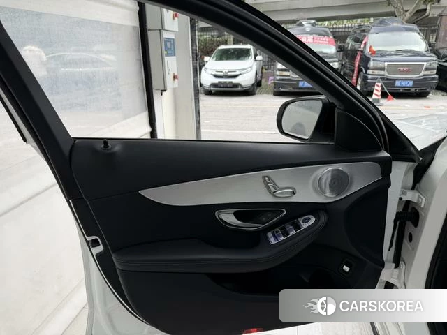 Mercedes-Benz Class C id 4392071 из Китая 19