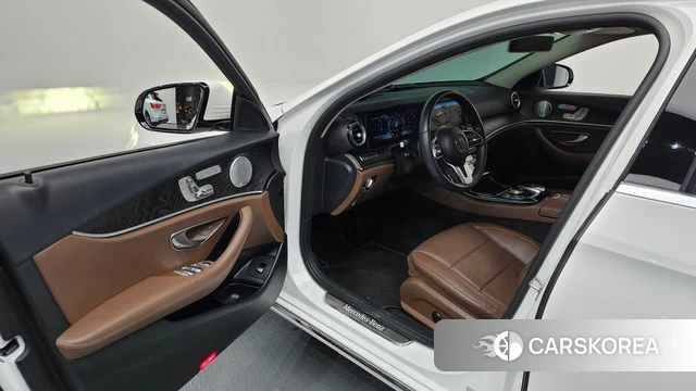 Mercedes-Benz E-Class W213 id 4447401 из Кореи 33