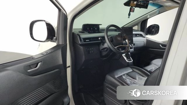 Hyundai Staria id 4230583 из Кореи 36