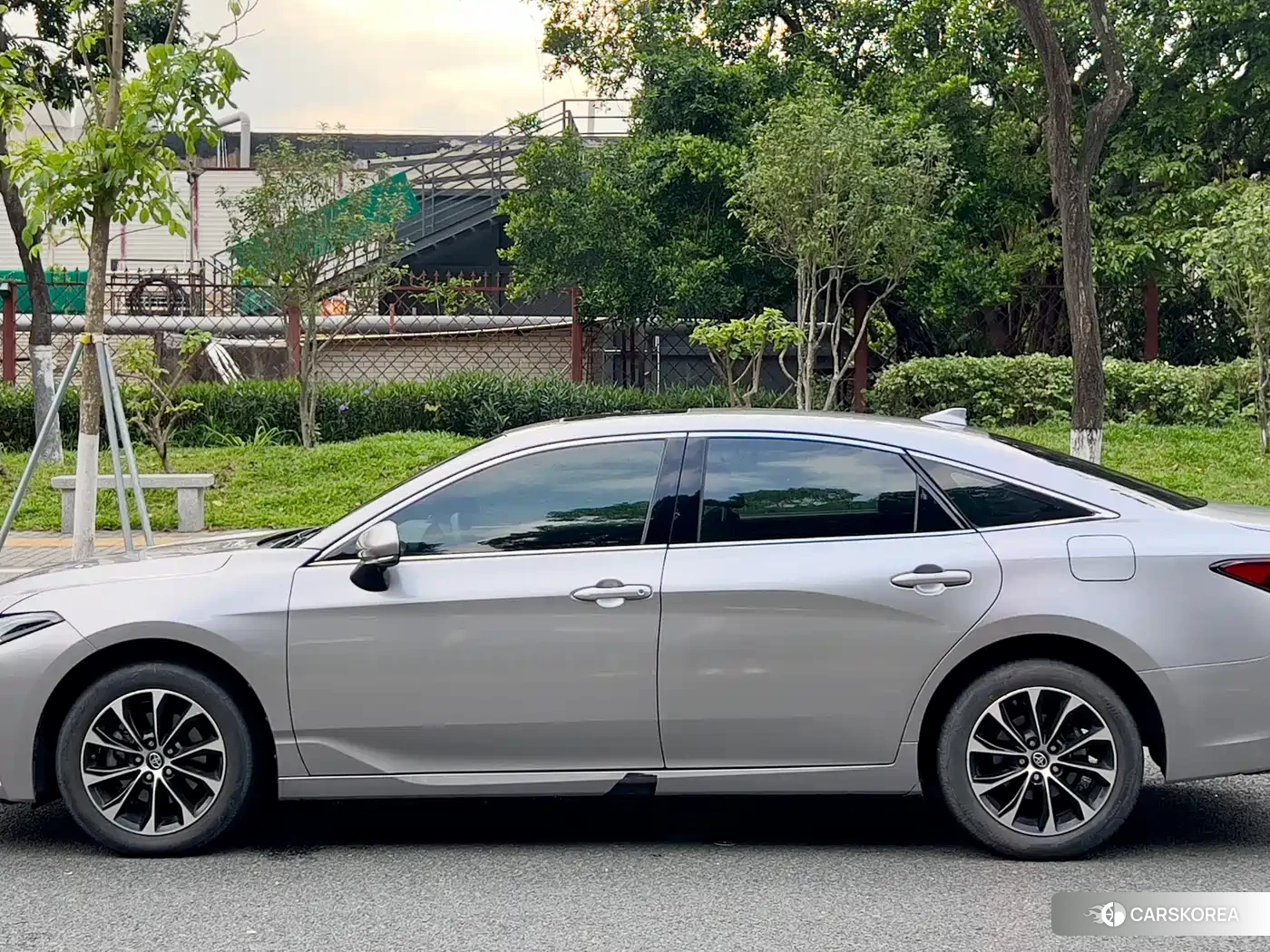 Toyota Avalon id 4589329 из Китая 18