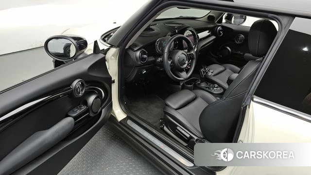 Mini Cooper S id 4344214 из Кореи 34