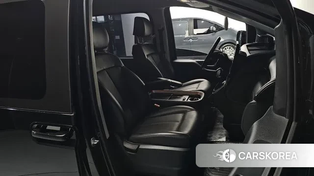 Hyundai Staria id 3478271 из Кореи 20