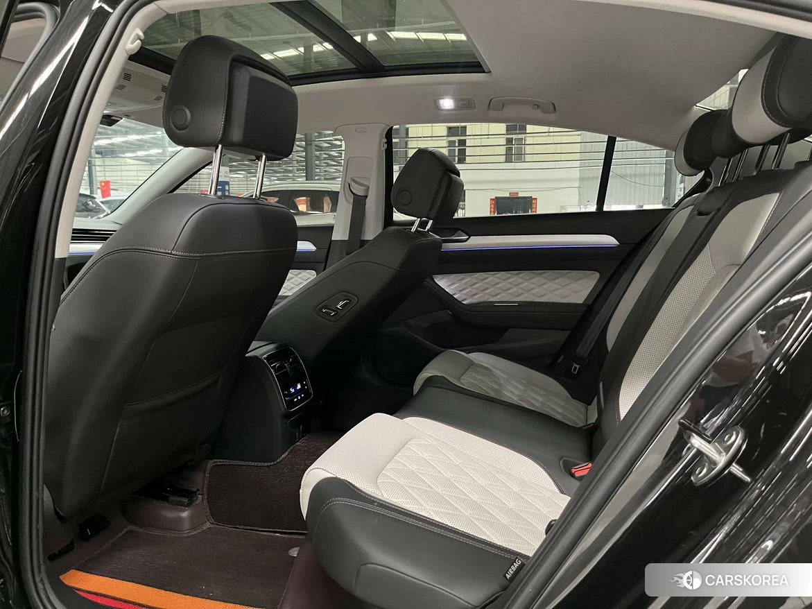 Volkswagen Magotan id 4499046 из Китая 18