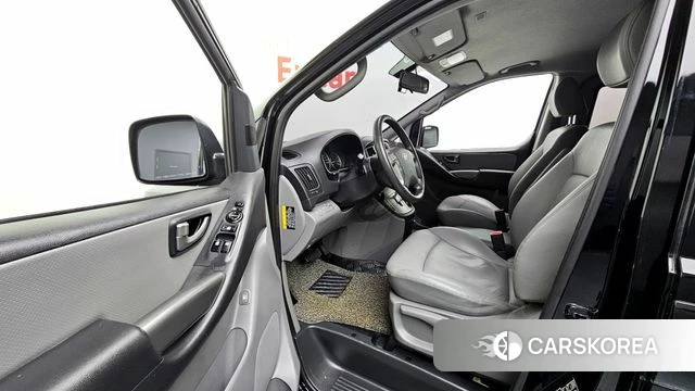 Hyundai The New Grand Starex id 4188409 из Кореи 20