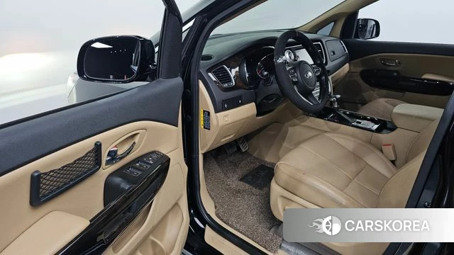 Kia The New Carnival id 4677660 из Кореи 20