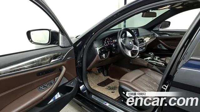 BMW 5 Series (G30) id 2640420 из Кореи 20